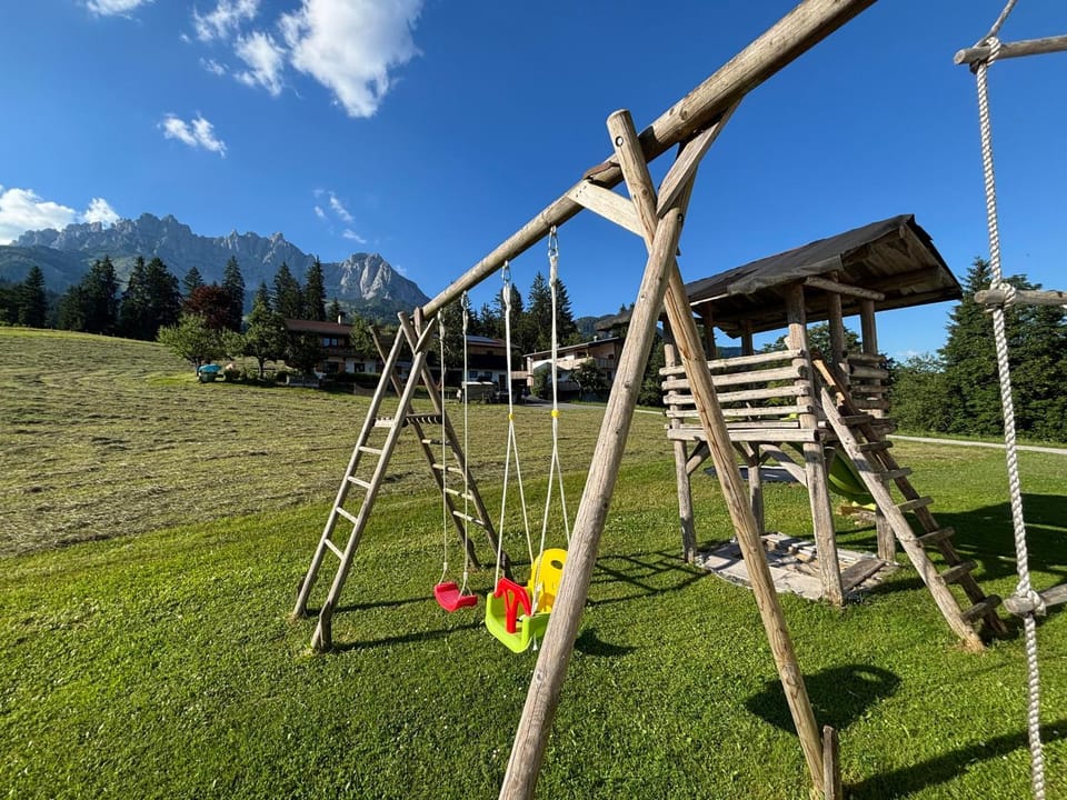 Day, Children play ground
