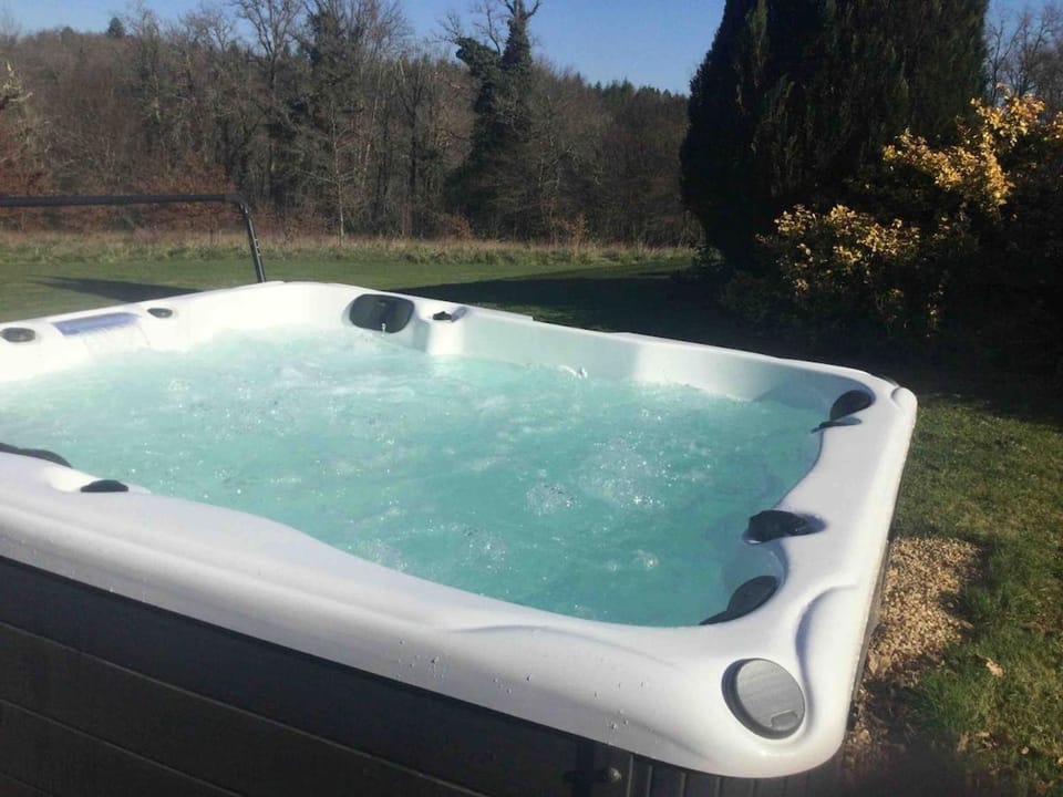 Day, Natural landscape, Hot Tub