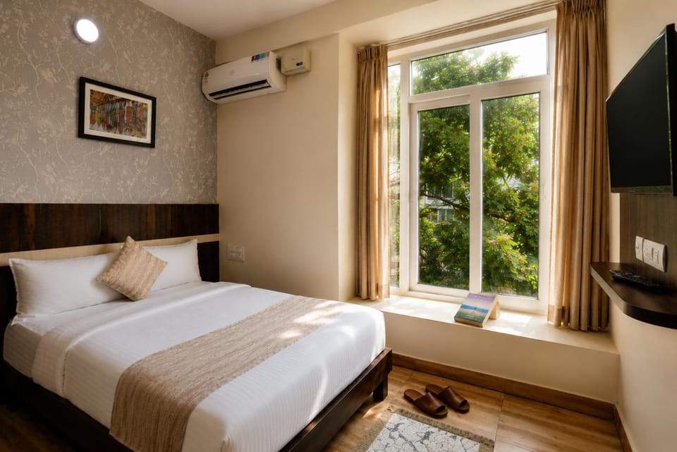 Bed, View (from property/room)