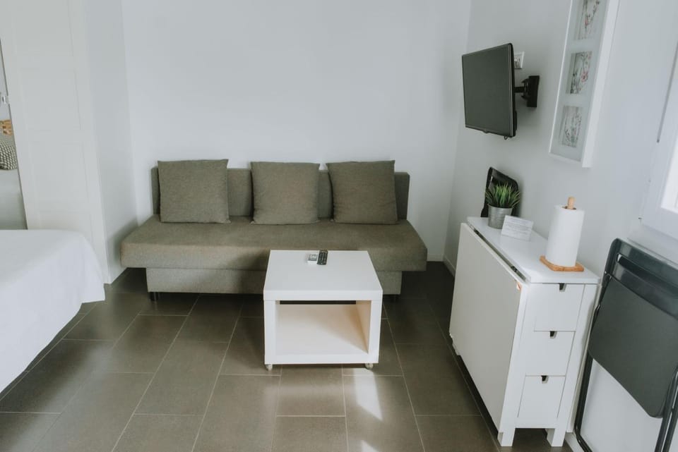Apartamentos ZHR 2 Apartment in Zahara de los Atunes