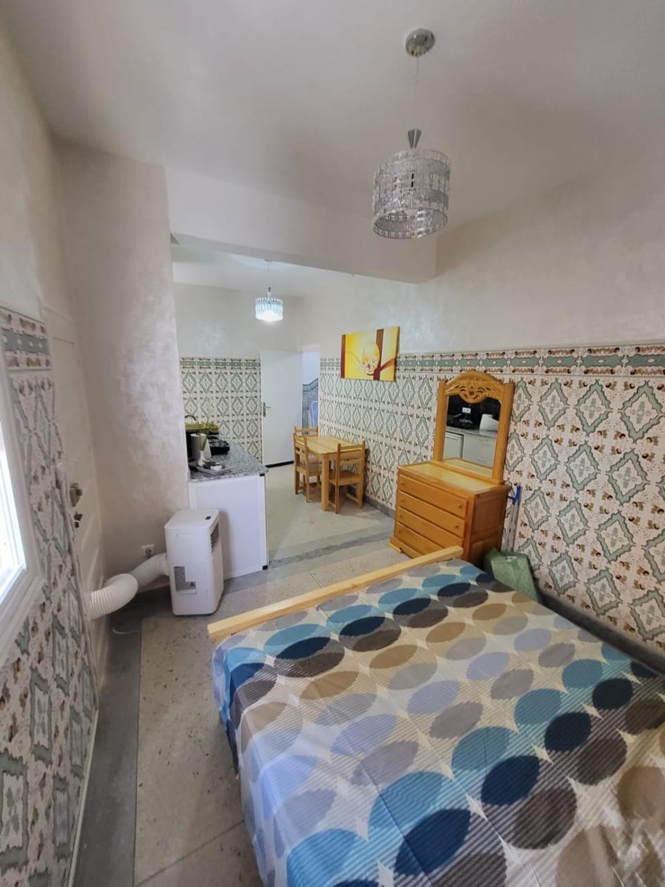 Bed, Kitchen or kitchenette, Bedroom