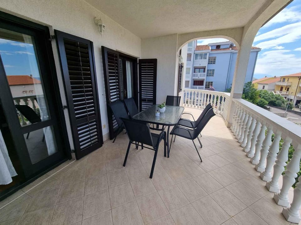 Summer, Balcony/Terrace