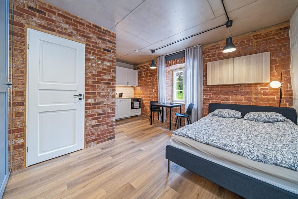 Bed, Living room, Dining area, Bedroom, kitchen