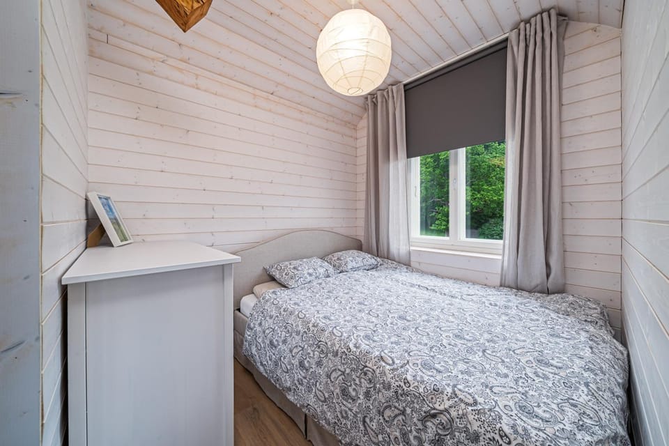 Bed, View (from property/room), Bedroom