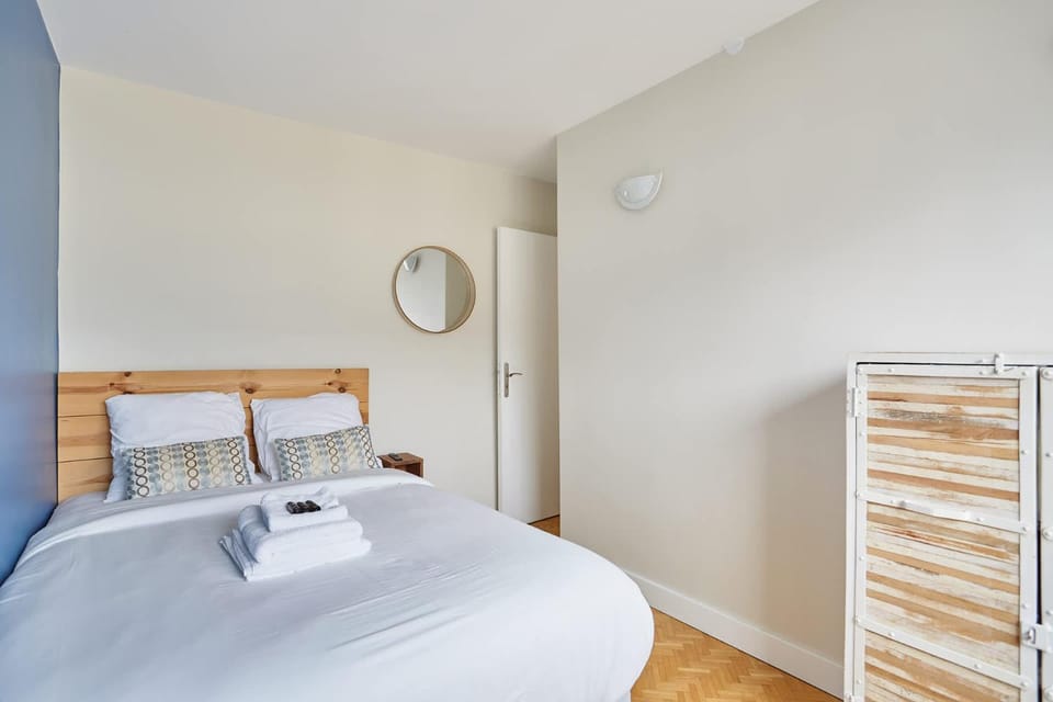 2 bedroom flat Centre de Paris - Eiffel Tower view Apartment in Paris