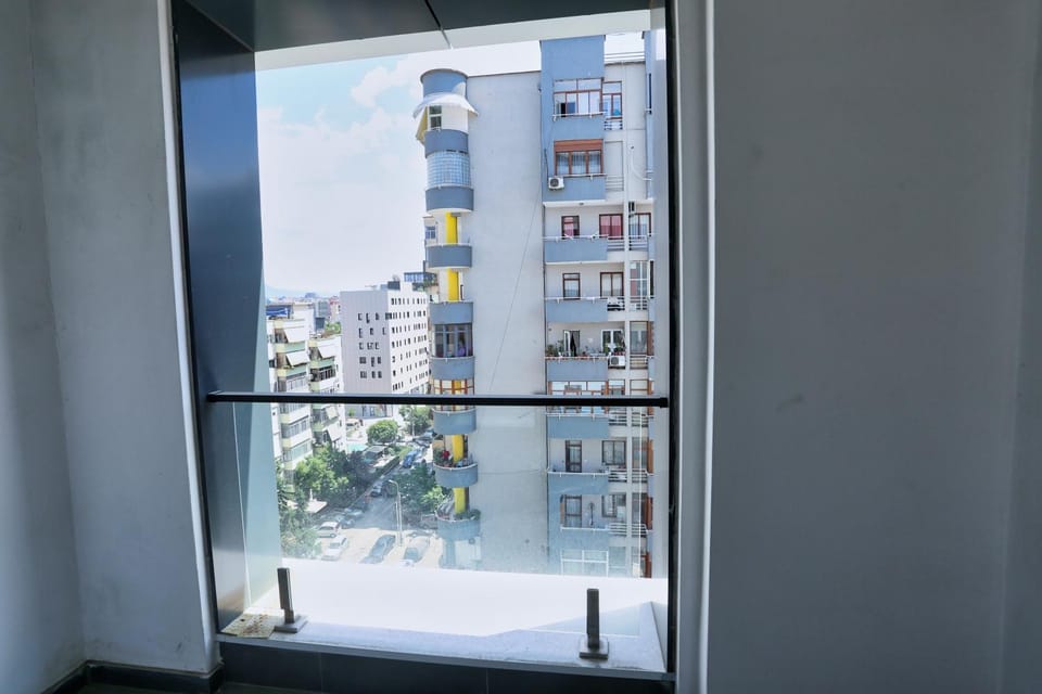 Property building, Day, View (from property/room), Balcony/Terrace, City view