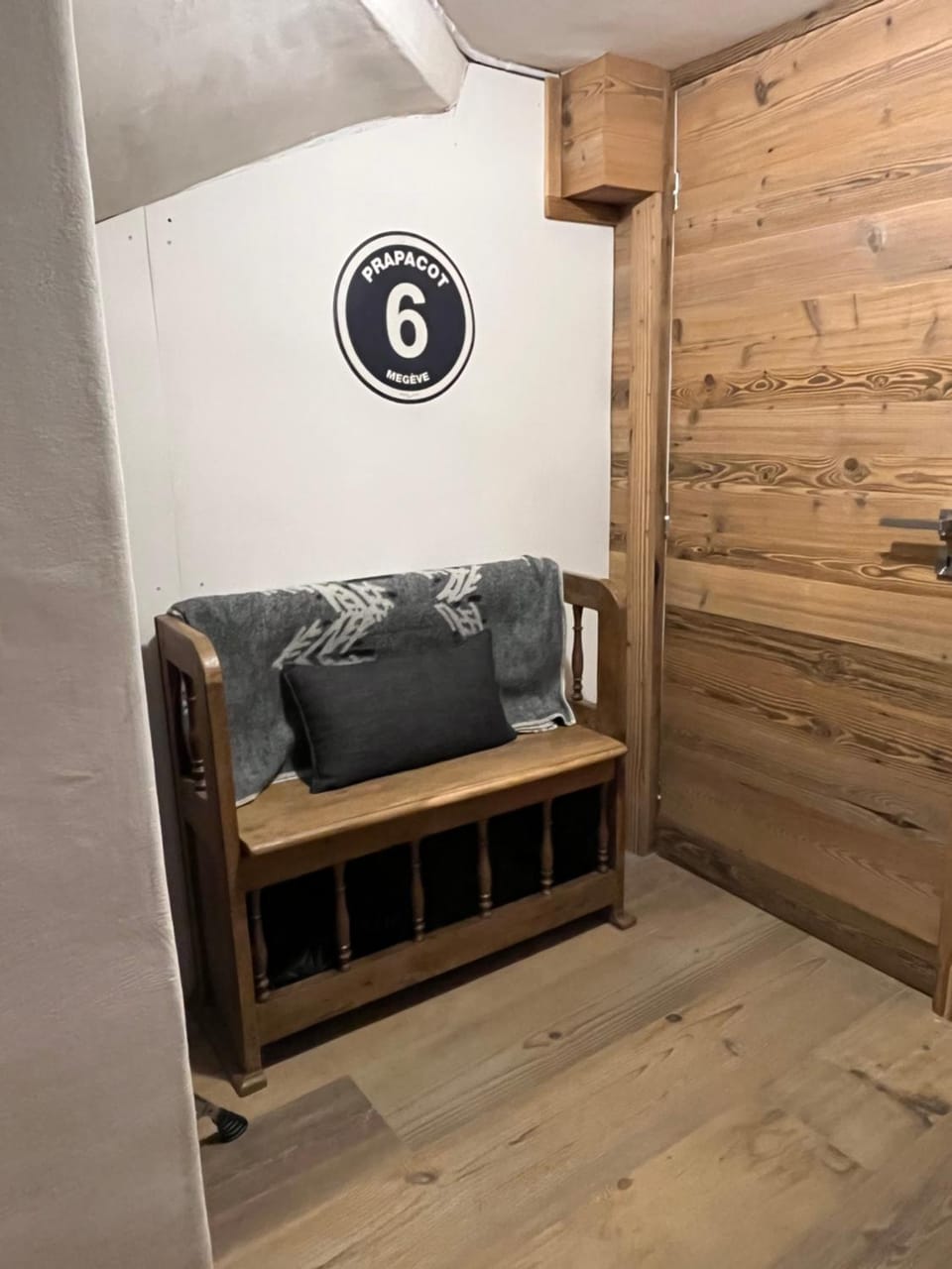 Chalet Taïga face au Montblanc et à 7min de Megève Chalet in Combloux