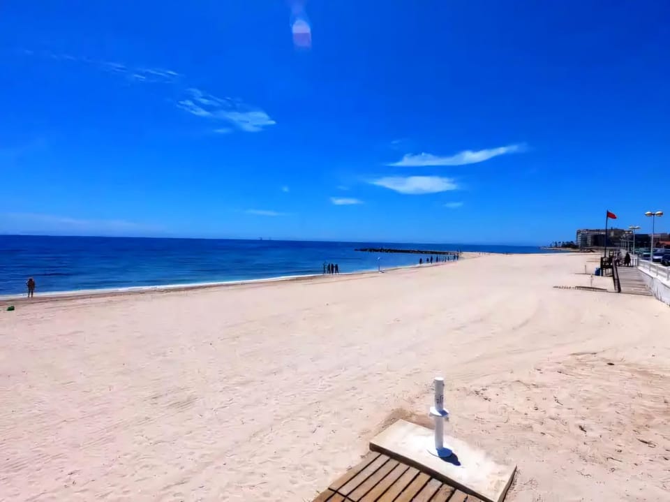 Day, Natural landscape, Beach, Sea view, sunbed