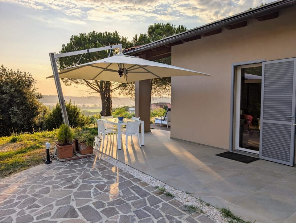 Patio, Garden view