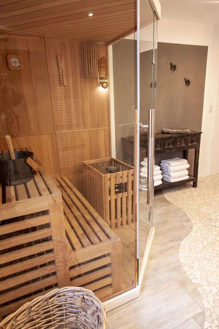 Sauna, Sauna, Bathroom