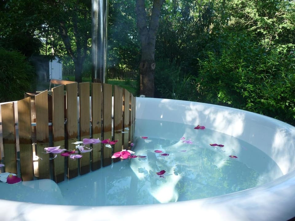 Garden, Hot Tub, Garden view, Pool view, Swimming pool