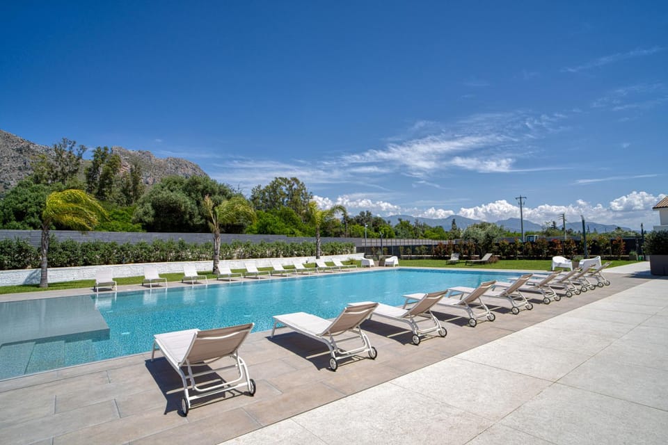 Other, Pool view, Swimming pool, sunbed