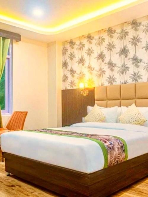Mirror Hotel Hotel in India