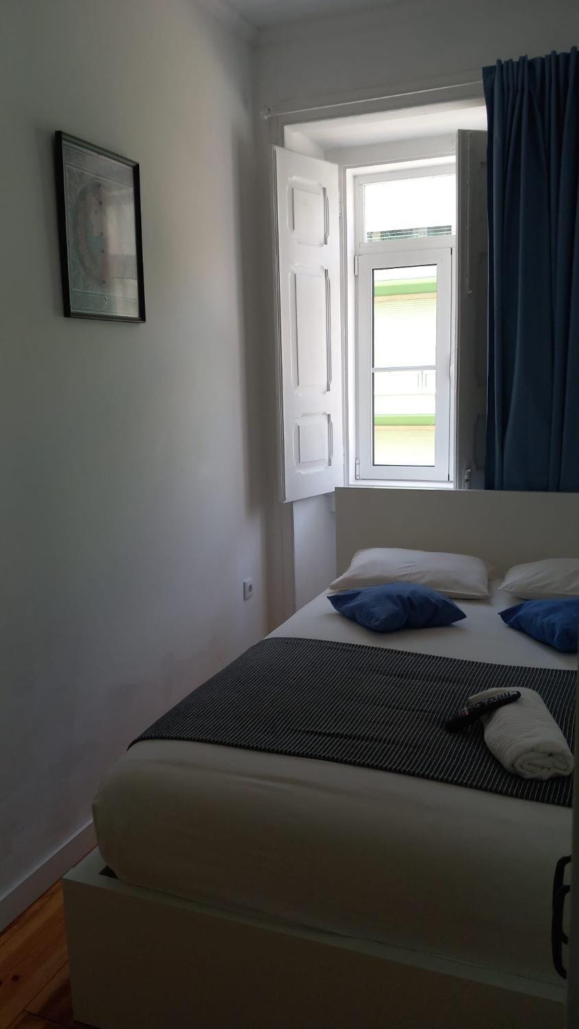 Apartamento Bernardim Ribeiro - 2ª Andar Vacation rental in Lisbon