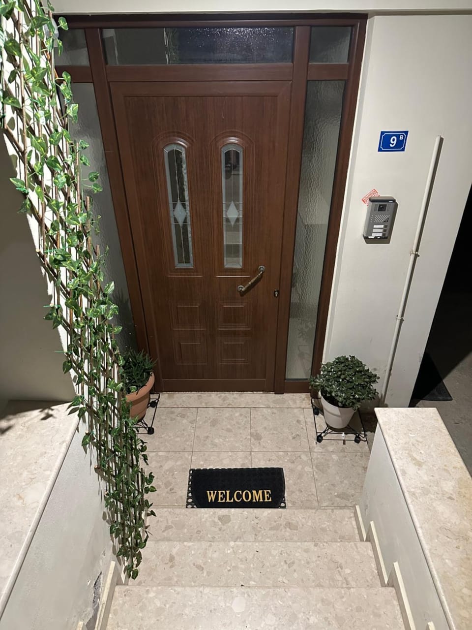 Facade/entrance