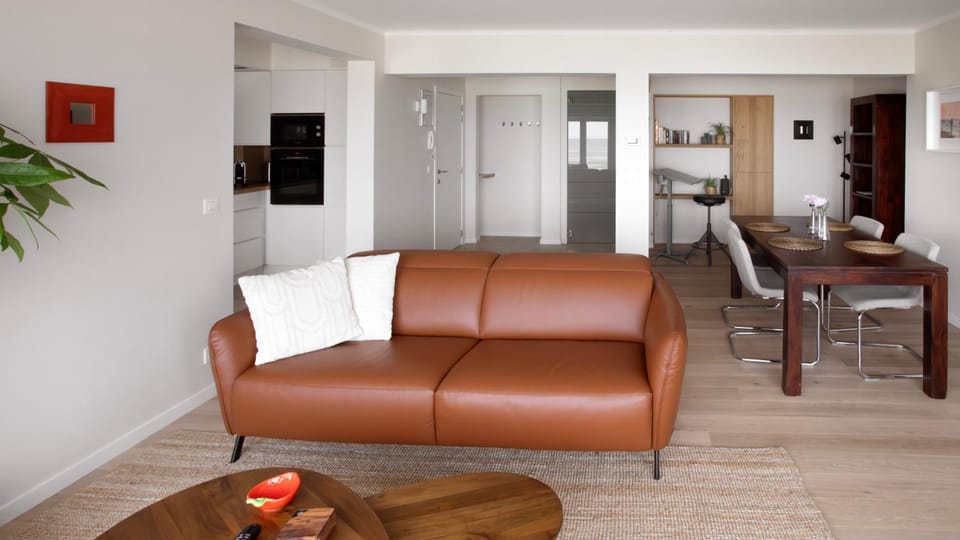 Living room, Dining area, kitchen