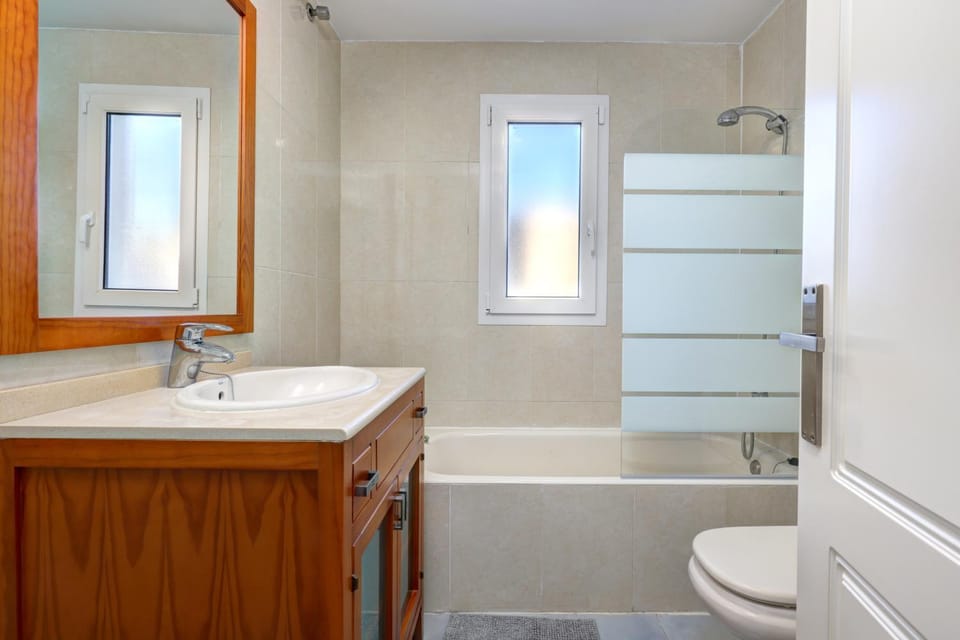 Apartamento en primera línea de playa en Estepona Apartment in Estepona