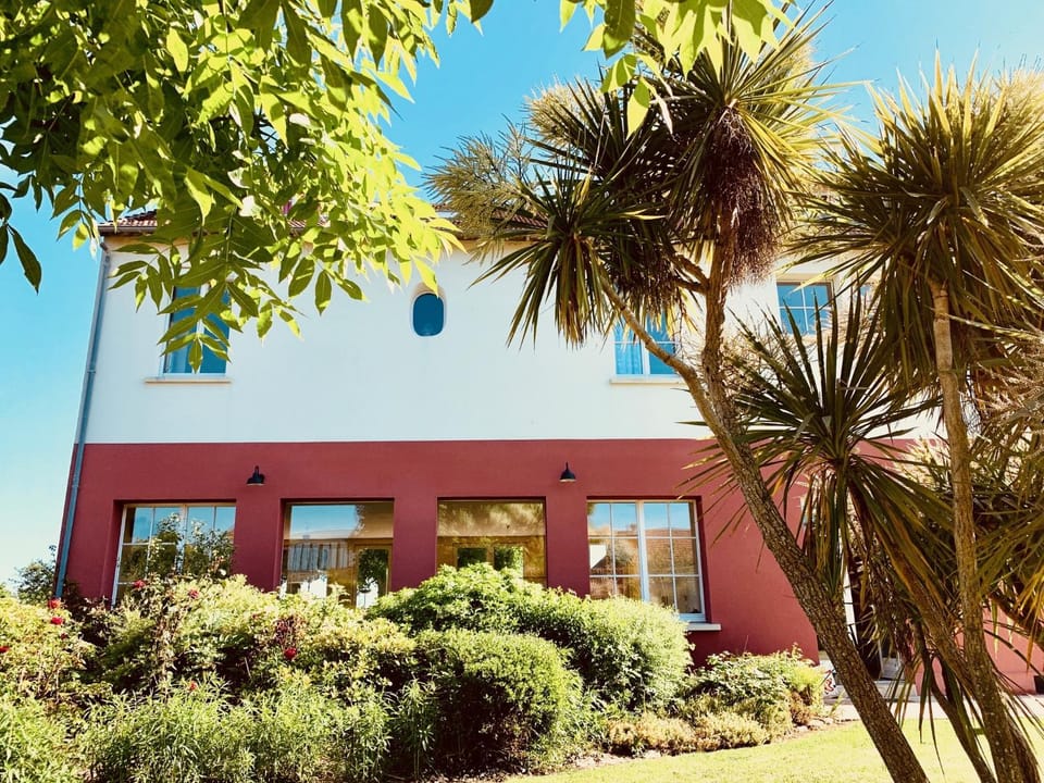 Property building, Garden