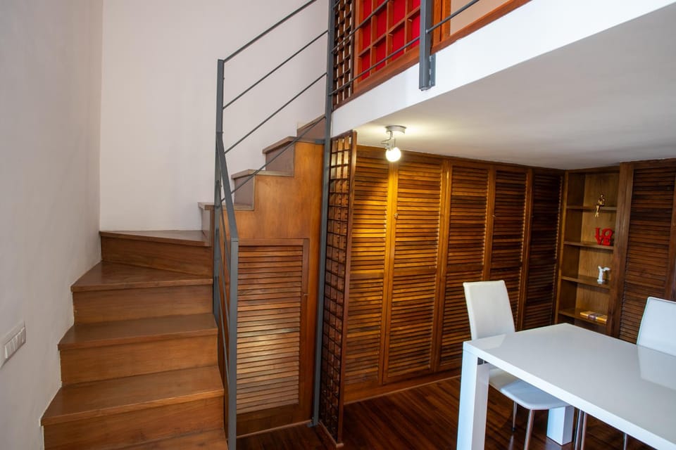 Dining area, acessibility