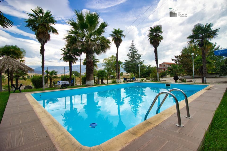 Spring, Garden, Garden, Garden view, Mountain view, Pool view, Swimming pool, Swimming pool
