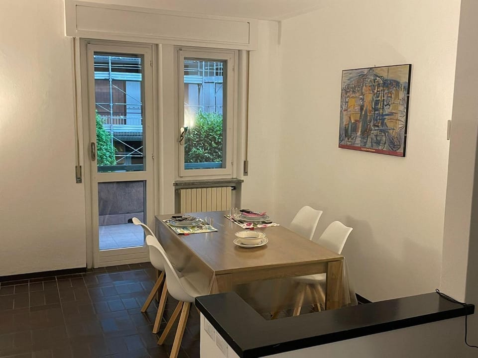 Villa I Cigni Holidays Home House in Arona