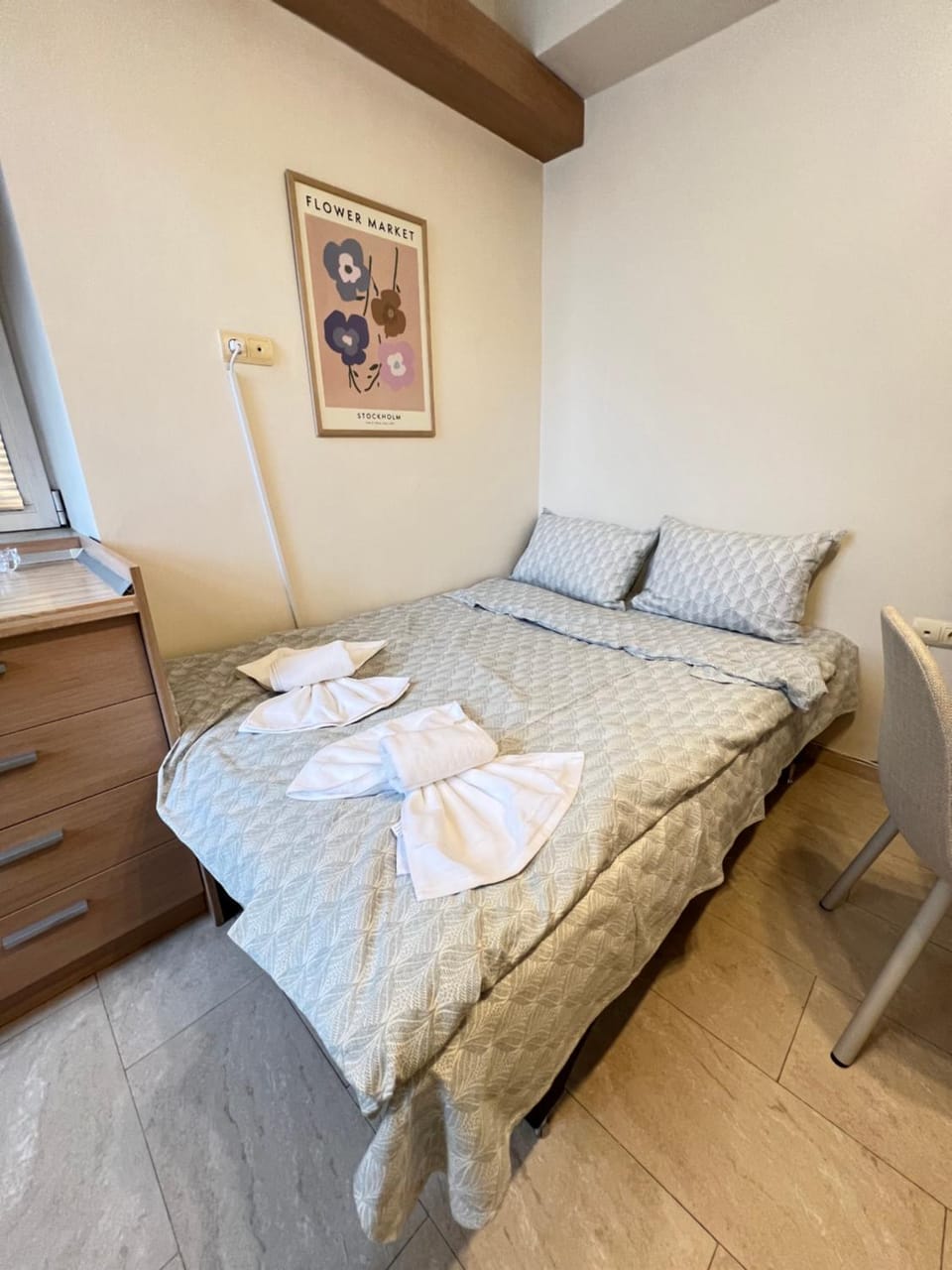 Living room, towels