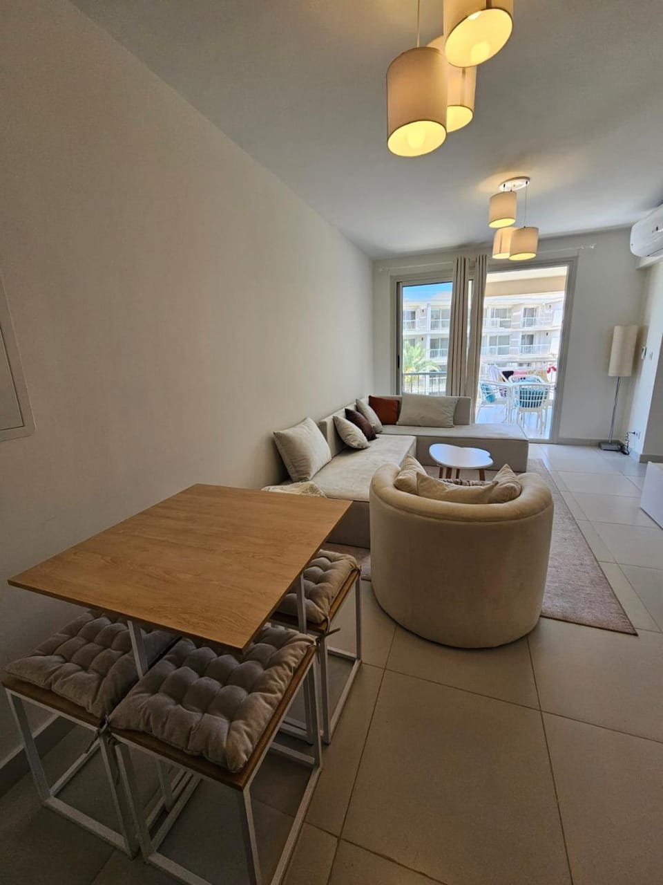 Living room, Seating area, Dining area