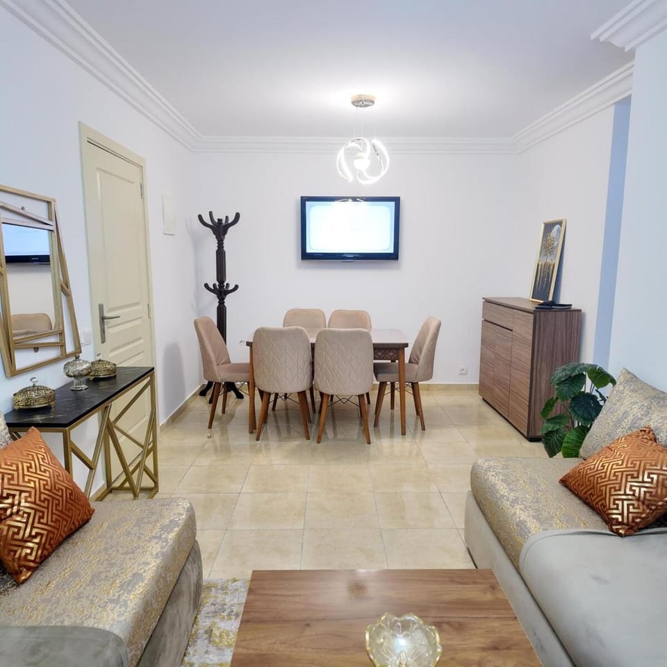 TV and multimedia, Dining area