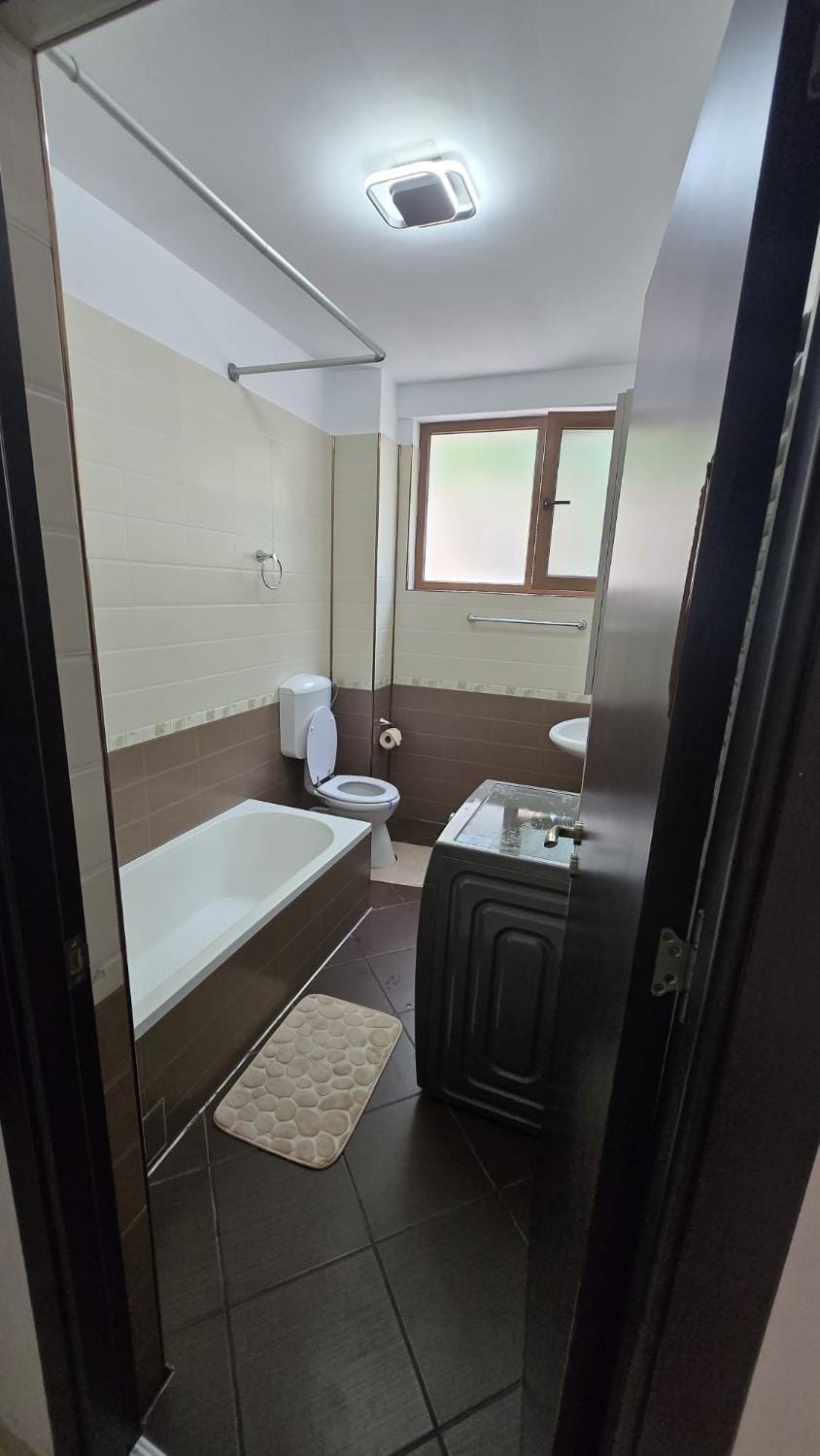 Toilet, Bathroom, Time of day, Bath, furniture, towels