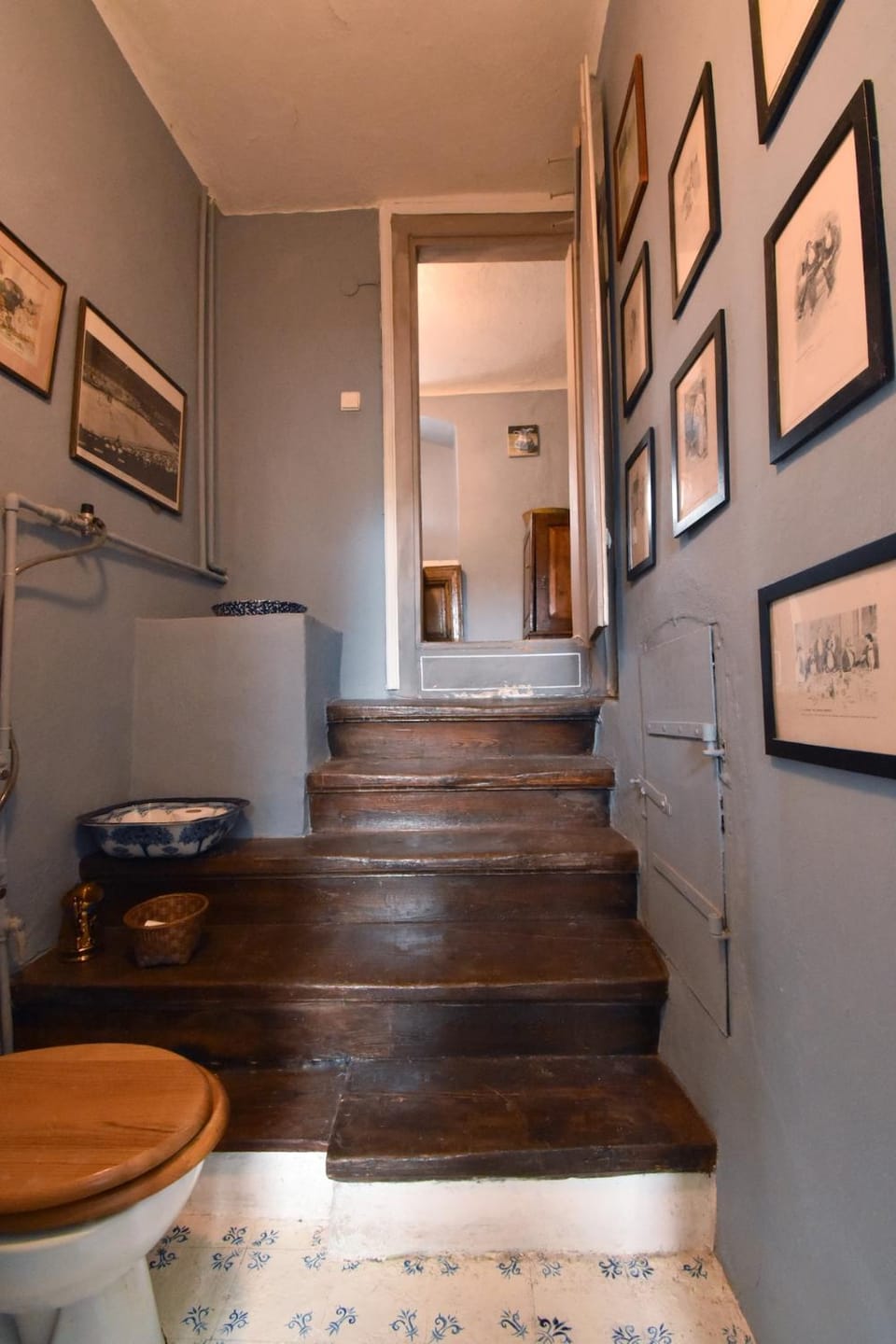 Toilet, Bathroom