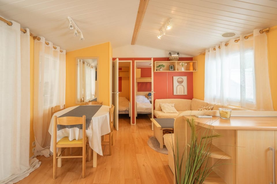 Property building, Living room, Bedroom