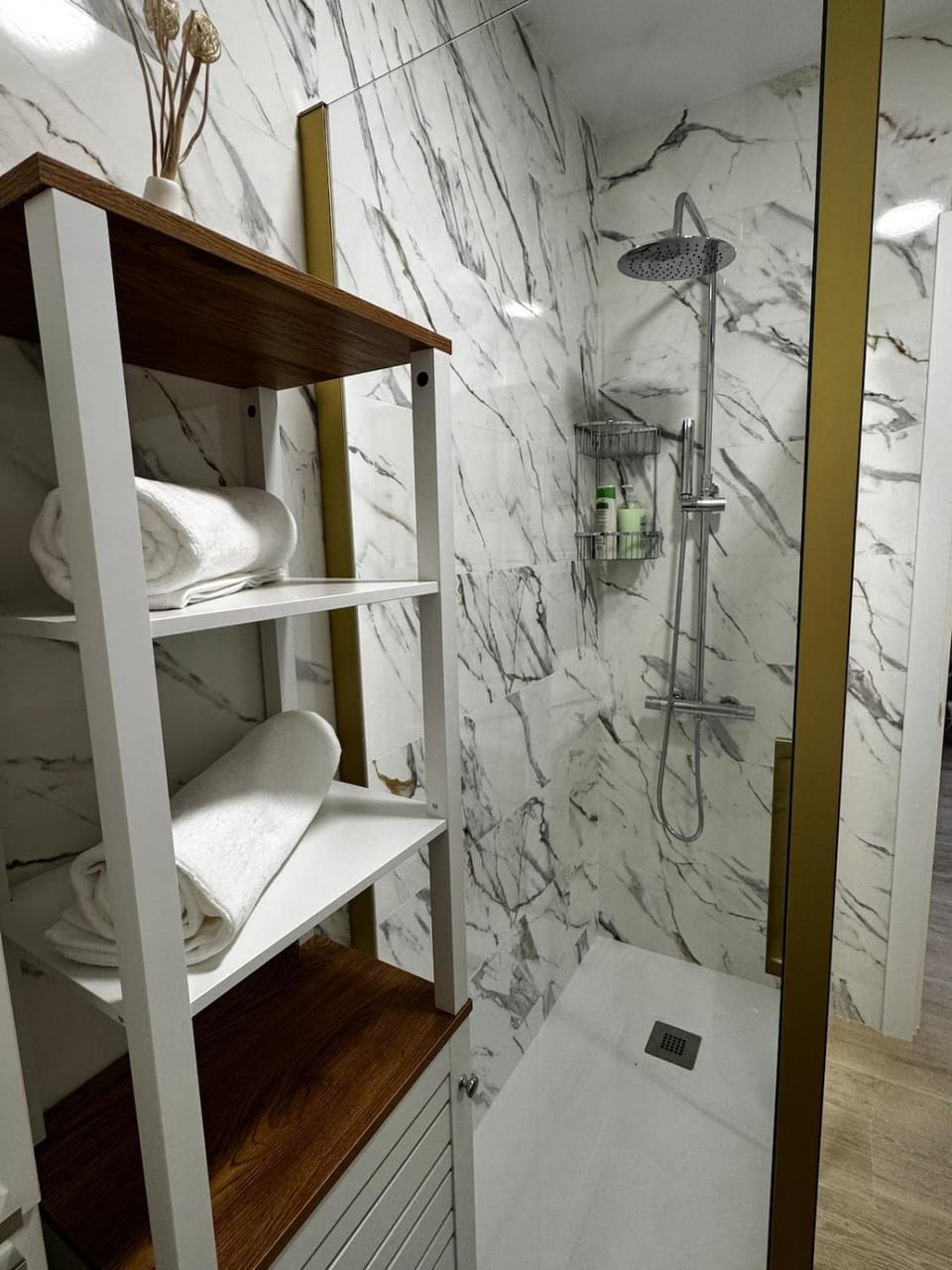 Shower, Bathroom