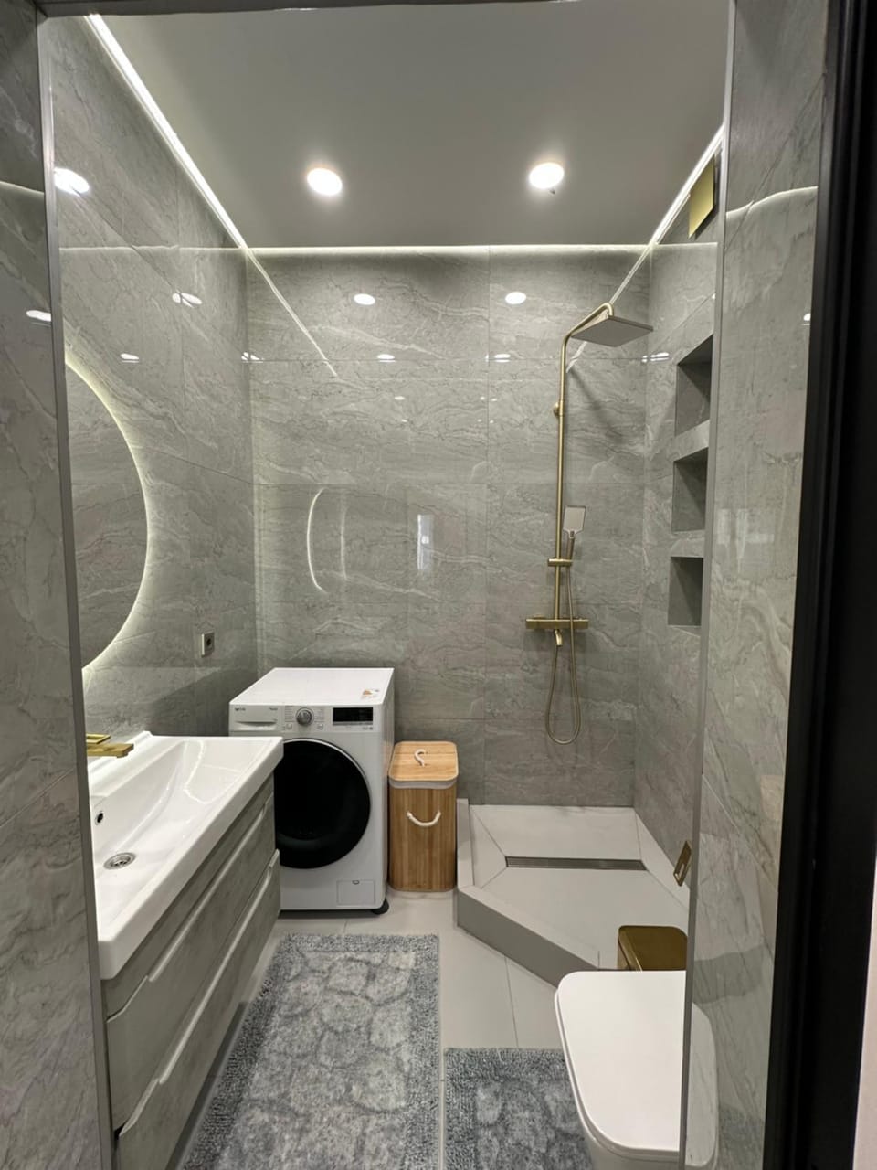 Comfort City 11 Apartment in Almaty