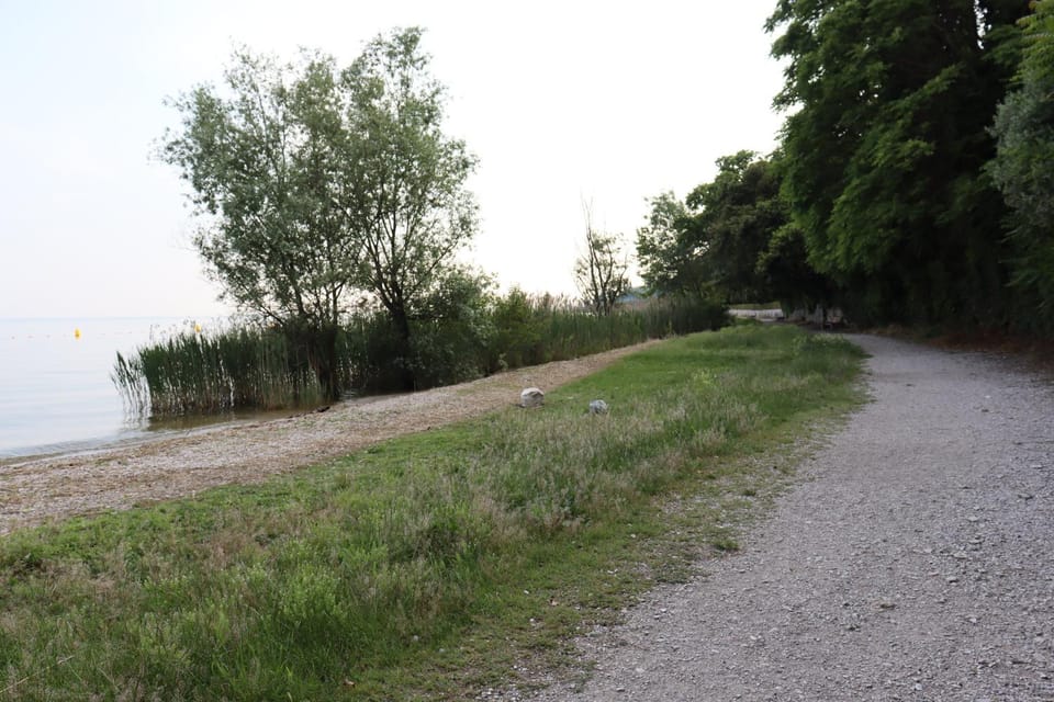 Monika Holiday 619 Green Garda Lake Apartment in Garda