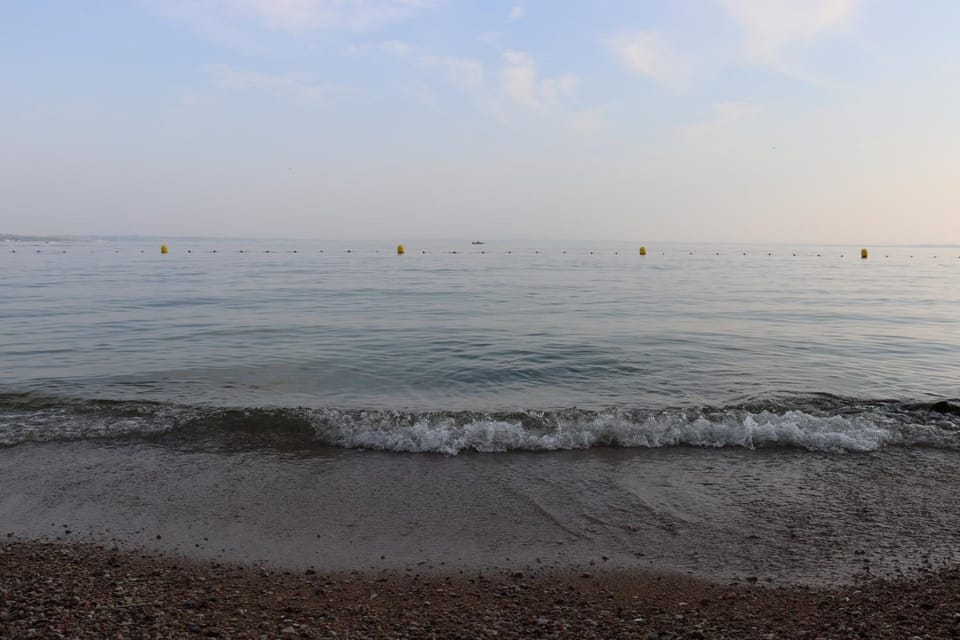 Monika Holiday 619 Green Garda Lake Apartment in Garda