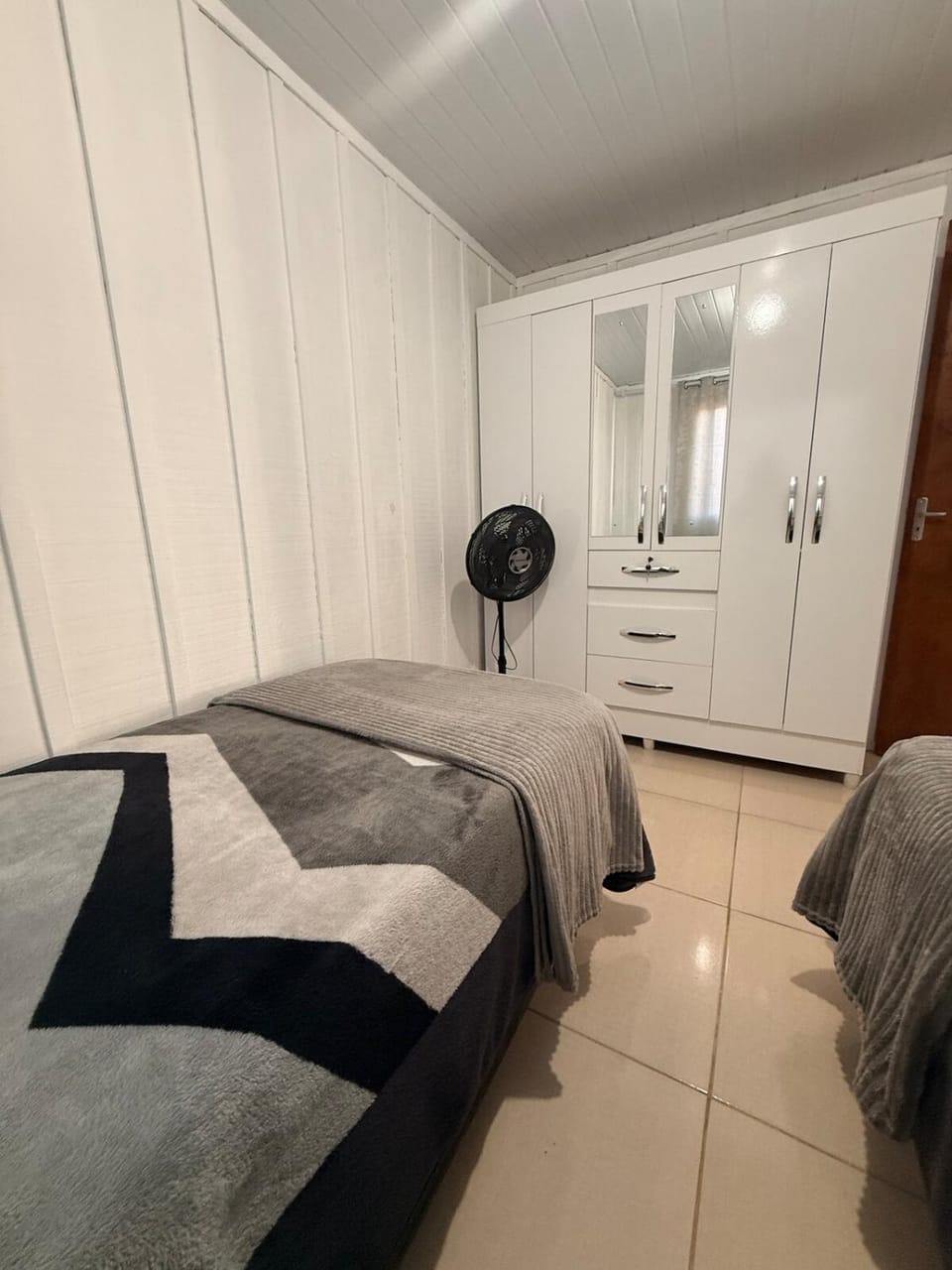 Photo of the whole room, wardrobe
