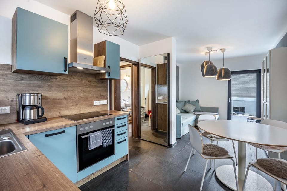 Property building, Kitchen or kitchenette, Living room