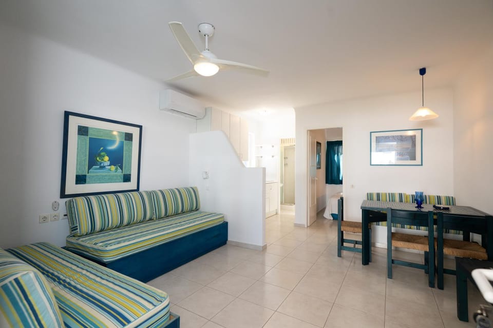 Property building, Living room, Bedroom