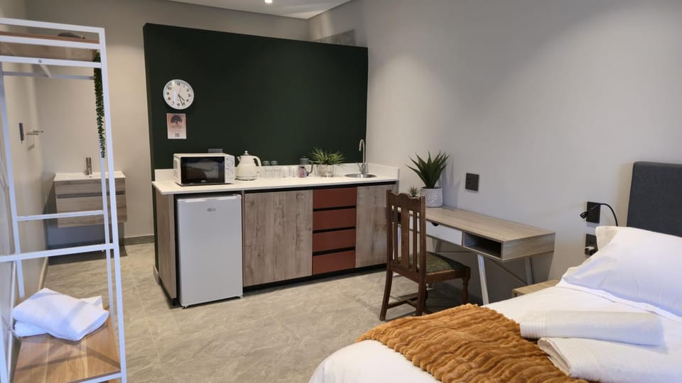 Grootboom Guest Rooms Apartment in Pretoria