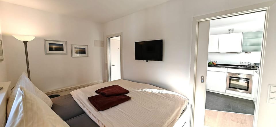 Property building, Living room, Bedroom