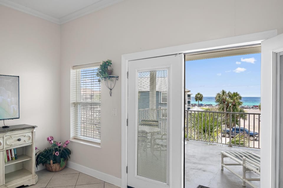 Pavilion Palms 205B House in Miramar Beach