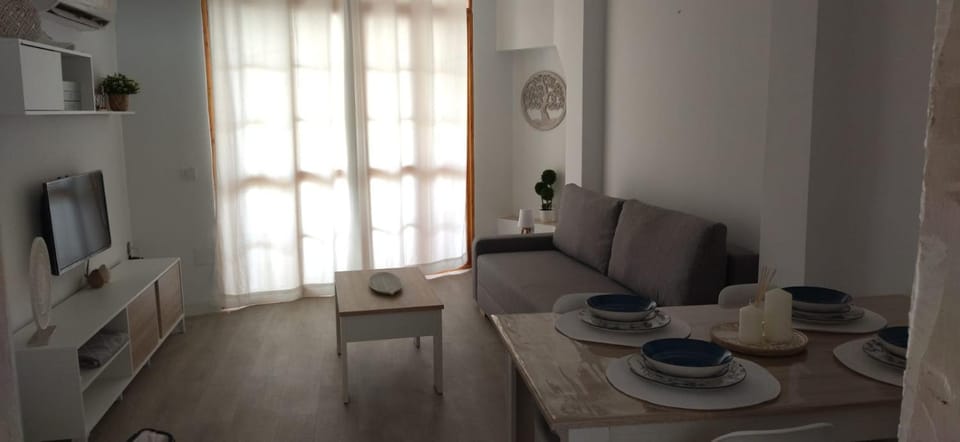 TV and multimedia, Living room, Dining area