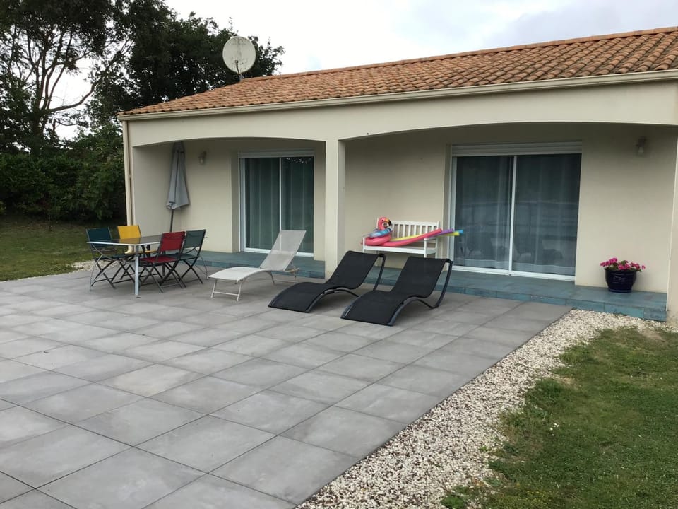 La petite girardiere Bed and Breakfast in Château-d'Olonne