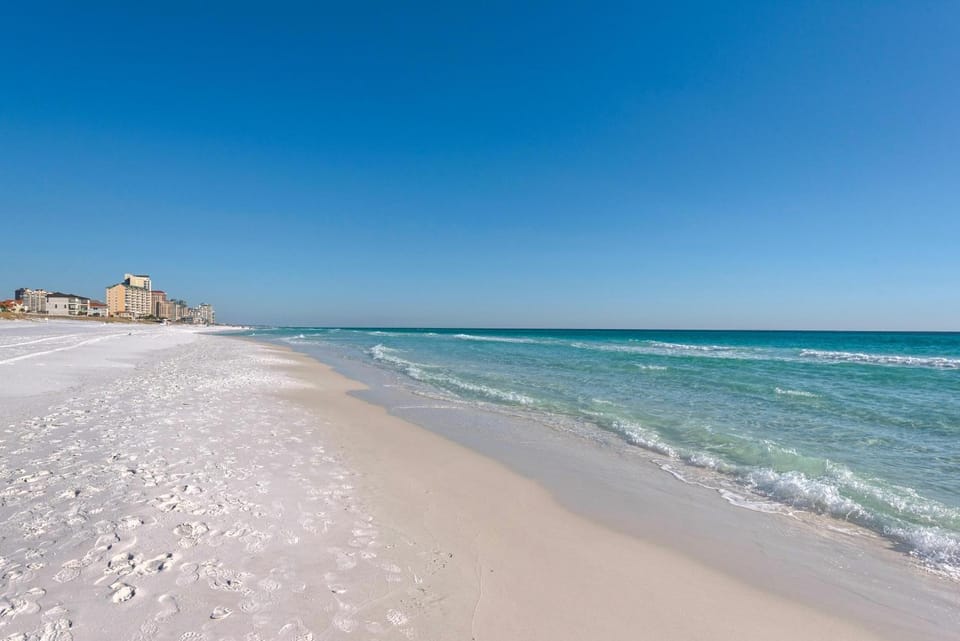 Blue Surf 15B House in Miramar Beach