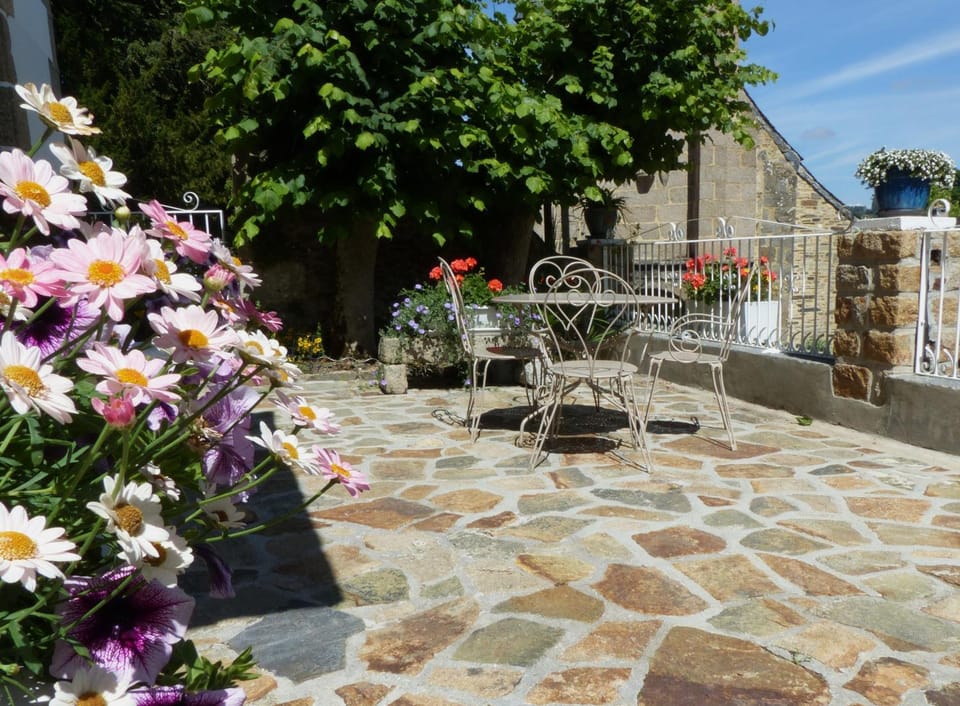 Spring, Balcony/Terrace