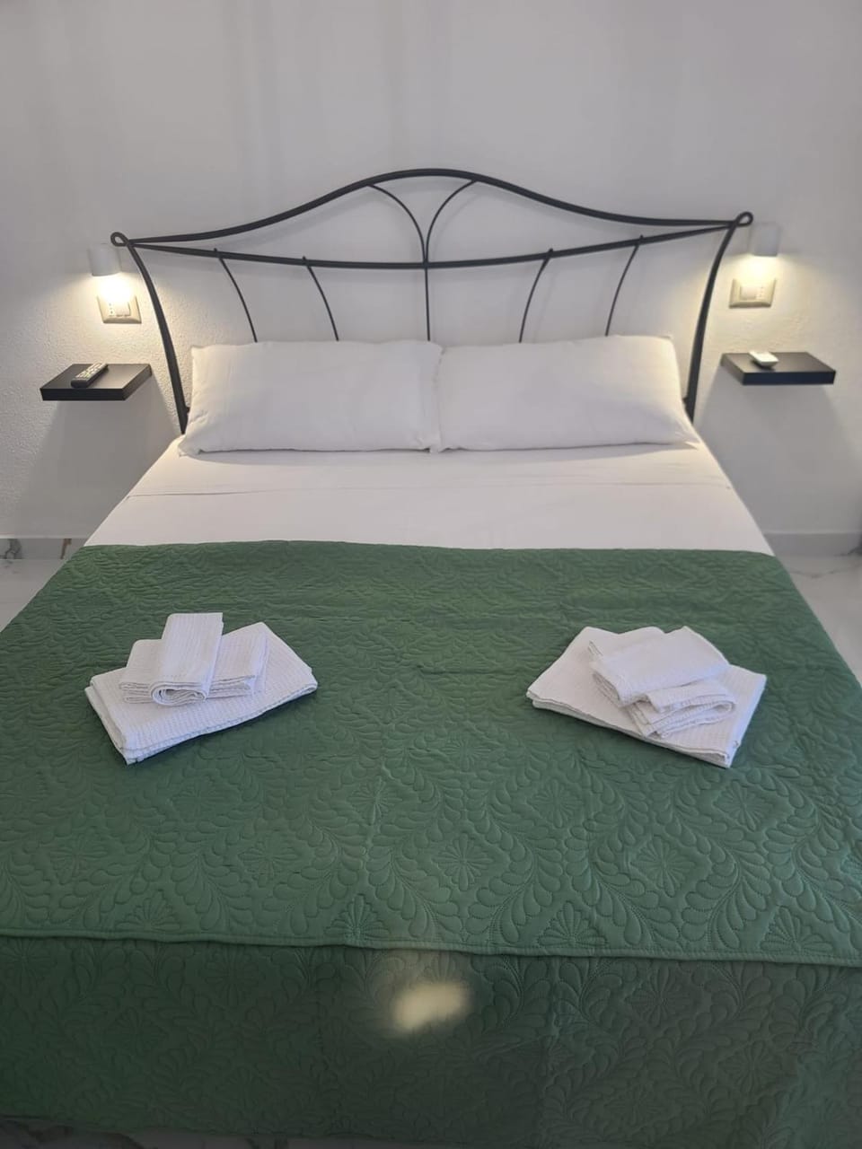 Casa Coronas-Domo de zizzi Bed and Breakfast in Orosei