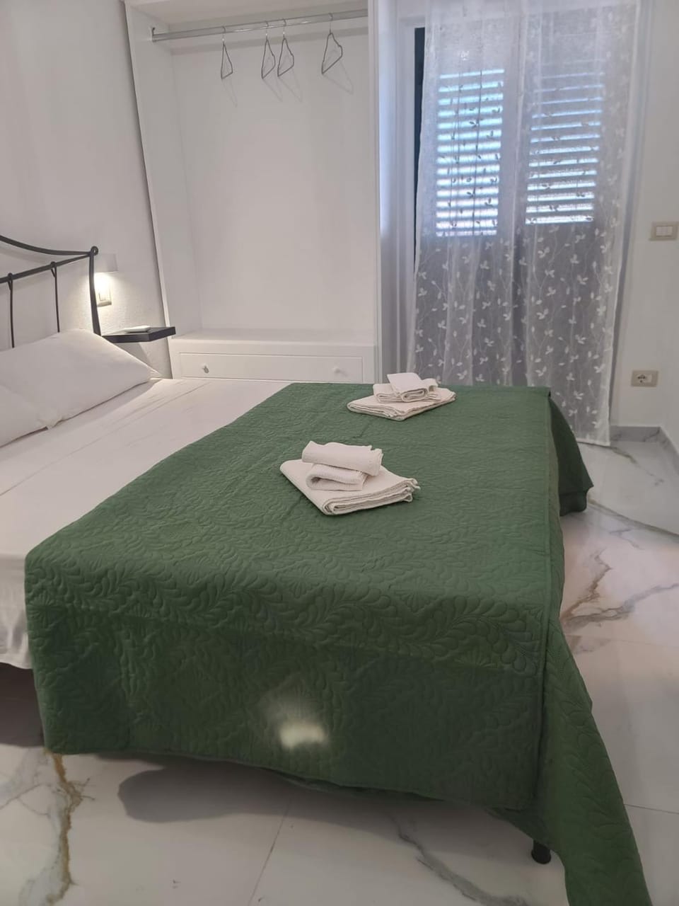 Casa Coronas-Domo de zizzi Bed and Breakfast in Orosei
