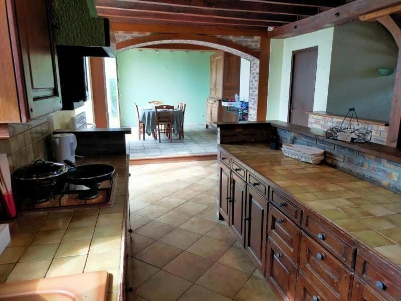 Rural farmhouse with patio, BBQ and fireplace House in Nouvelle-Aquitaine