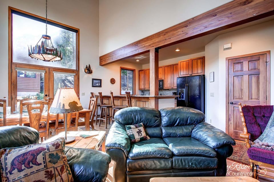 Cross Chalet by Ski Country Resorts House in Breckenridge