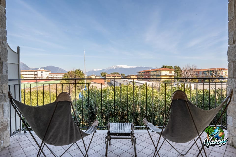 Property building, Balcony/Terrace
